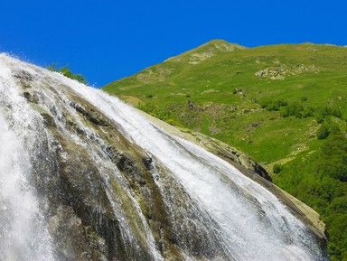 Алибекский водопад