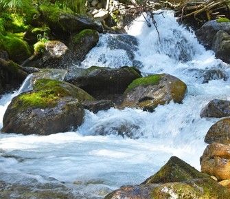 Белый водопад