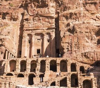 Королевские гробницы