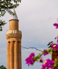 Минарет Йивли