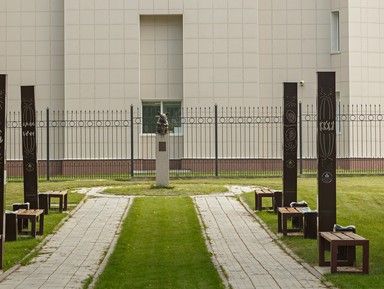 Памятник лабораторной мыши