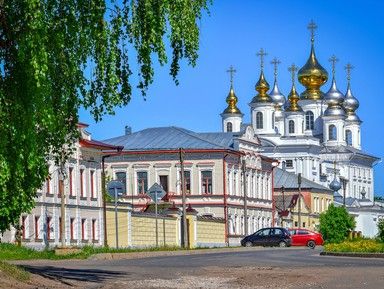 Памятник погибшим за веру