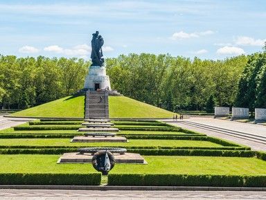 Трептов-парк