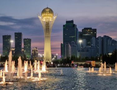 Триумфальная арка «Мангилик Ел»