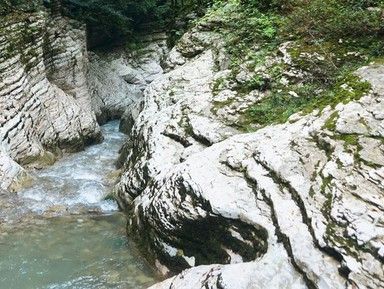 Водопад Пасть Дракона